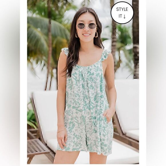 Pink Lily Sage Romper  - Picture 1 of 7